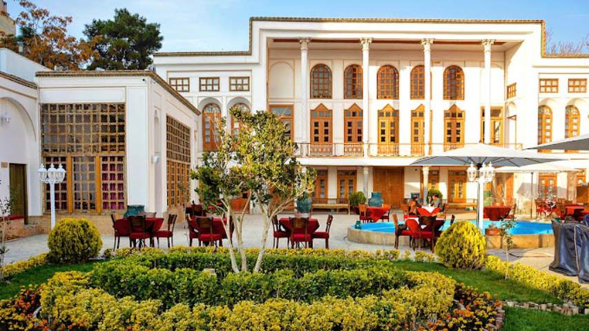 بهترین رستوران سنتی خانه ده دشتی اصفهان